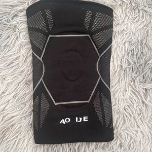 Protective Knee support compression sleeve